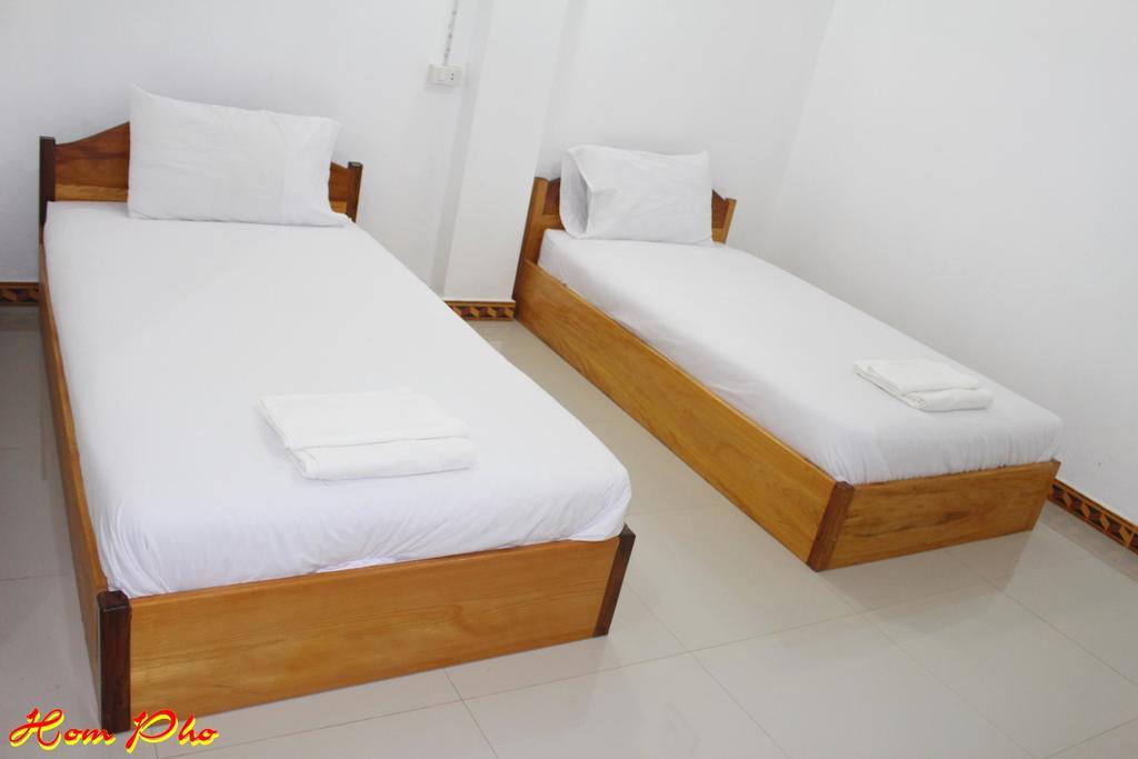 Hom Pho Guesthouse Huay Xai Buitenkant foto