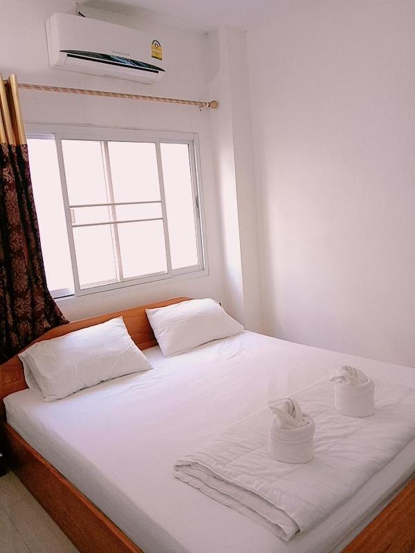 Hom Pho Guesthouse Huay Xai Buitenkant foto