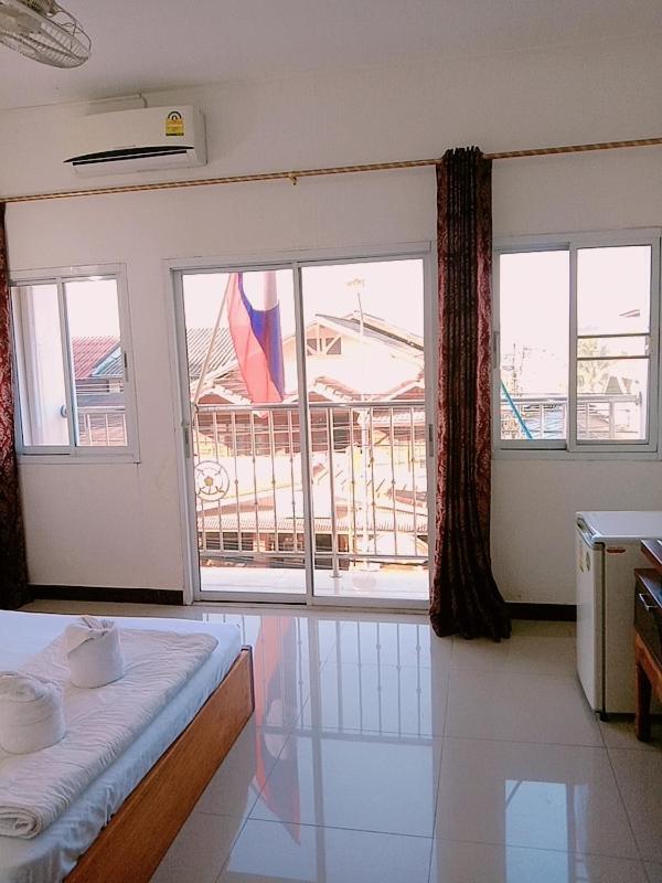 Hom Pho Guesthouse Huay Xai Buitenkant foto